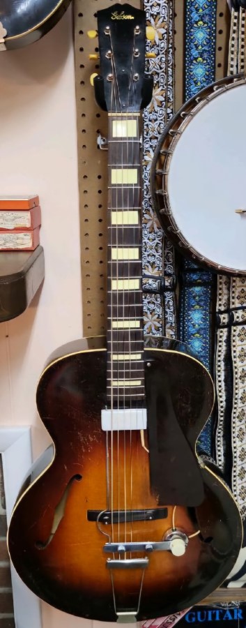 1935 Gibson L-50